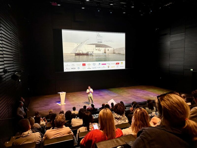 Évènement : Destination Abu Dhabi avec Secret Destinations / Afterwork et 80 professionnels du MICE en France